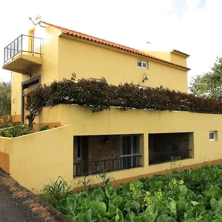 Casa Do Bisbis بيت للعطل Levada Grande