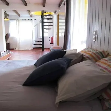 Casa Do Bisbis