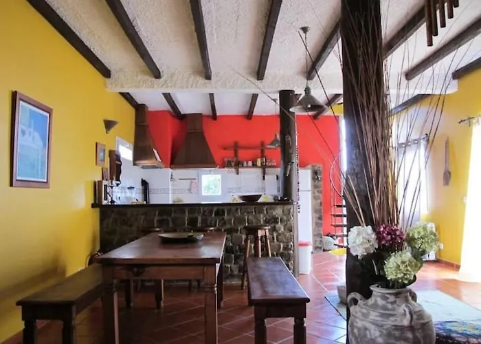 Casa Do Bisbis Levada Grande