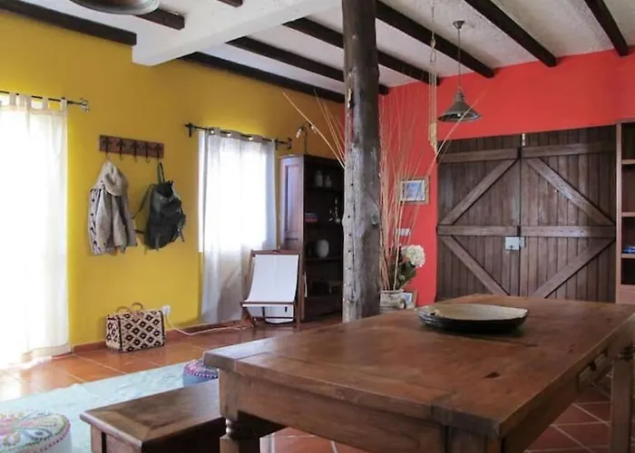 Casa Do Bisbis בית נופש *